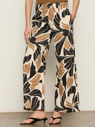 Academy Wide Leg Lotus