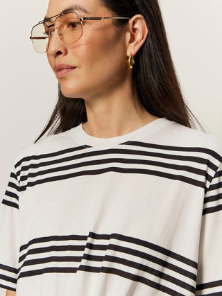 Tuck It Under Tee in Chalk Black Stripe